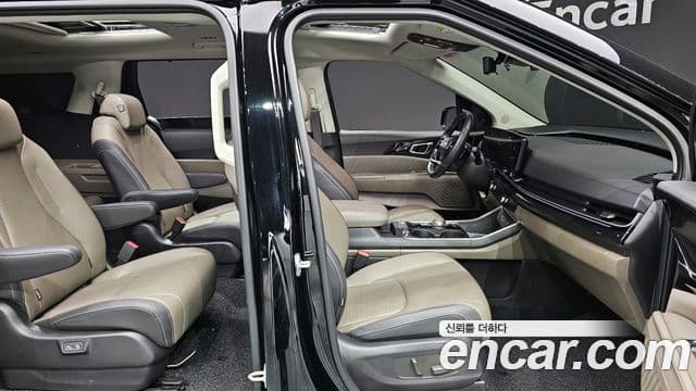 Kia Carnival 2025 — Фото 10/20