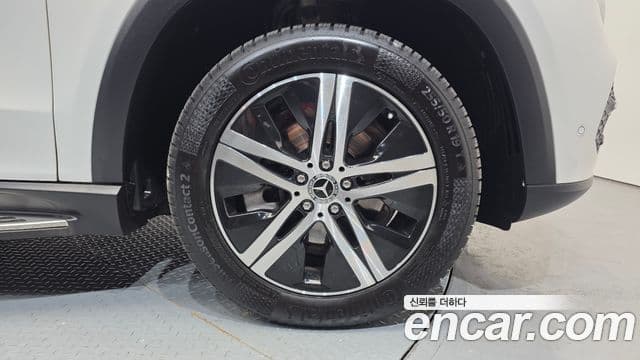 Mercedes-Benz GLE-Class 2019 — ფოტო 5/20