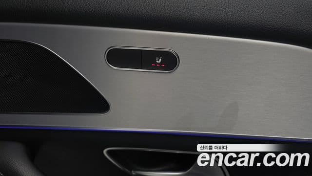 Mercedes-Benz GLE-Class 2019 — ფოტო 19/20