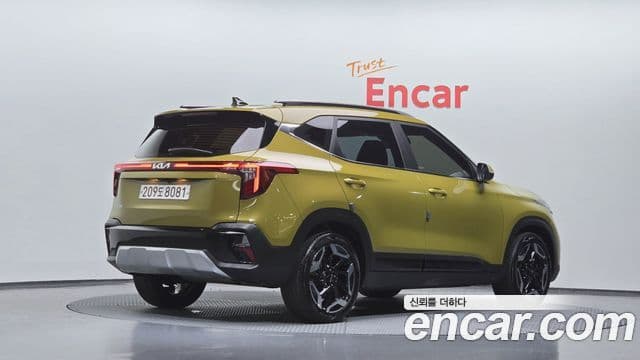 Kia Seltos 2022 — Şəkil 2/20