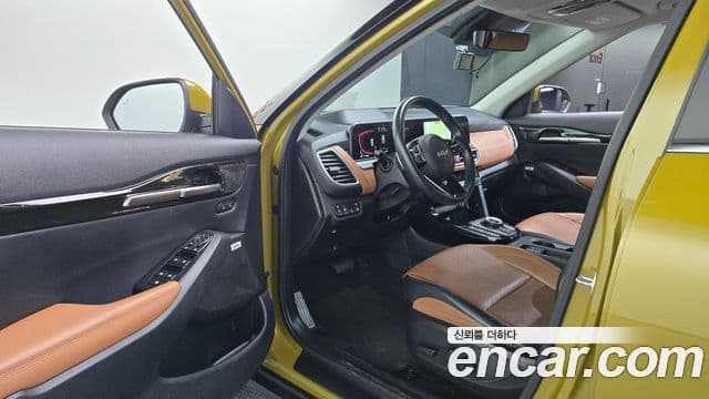 Kia Seltos 2022 — Şəkil 10/20