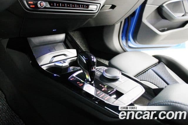 BMW 1 Series 2023 — фото 14 из 20