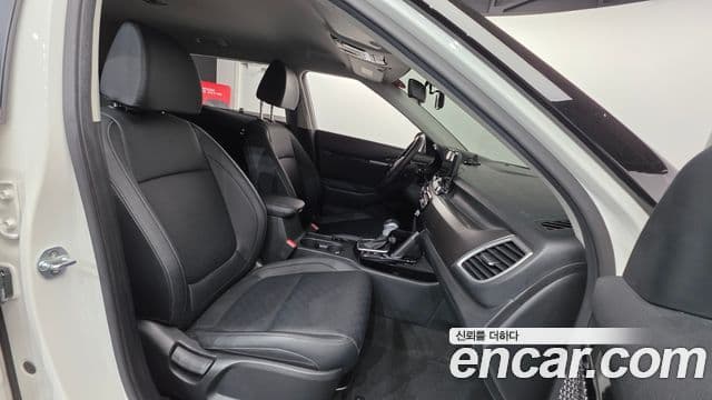 Kia Seltos 2019 — ფოტო 10/20