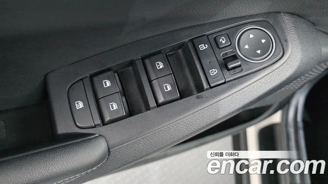 Kia Seltos 2019 — ფოტო 12/20