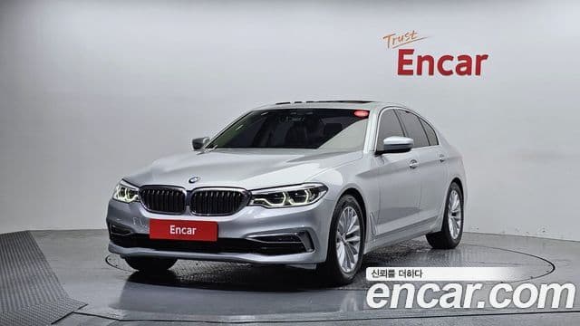 BMW 5 Series 2020 — Şəkil 1/20