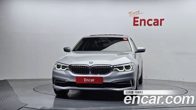 BMW 5 Series 2020 — Şəkil 3/20