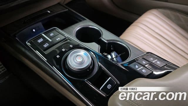 Kia K8 2022 — ფოტო 8/20