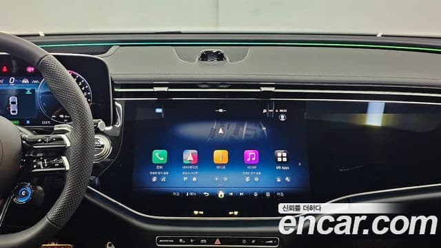 Mercedes-Benz E-Class 2025 — ფოტო 16/18