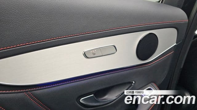 Mercedes-Benz GLC-Class 2022 — Фото 18/20