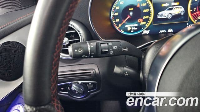 Mercedes-Benz GLC-Class 2022 — ფოტო 9/36