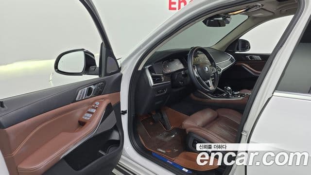 BMW X7 2022 — Şəkil 10/20