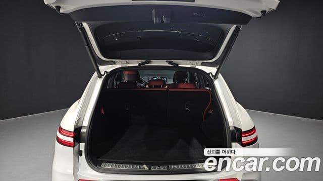 Genesis GV70 2022 — Şəkil 20/20