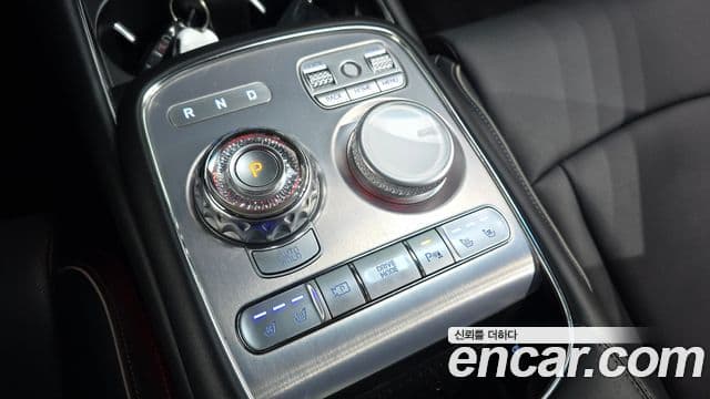 Genesis G90 2022 — Şəkil 9/20