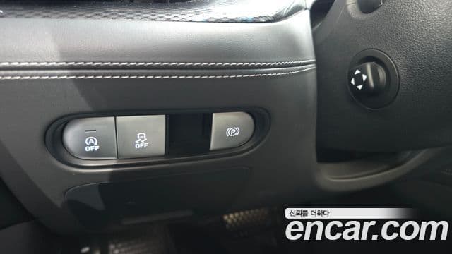 Genesis G90 2022 — Şəkil 17/20
