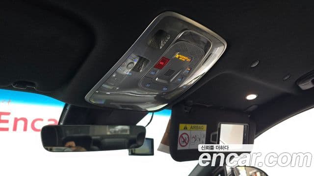 Genesis G90 2022 — Şəkil 19/20