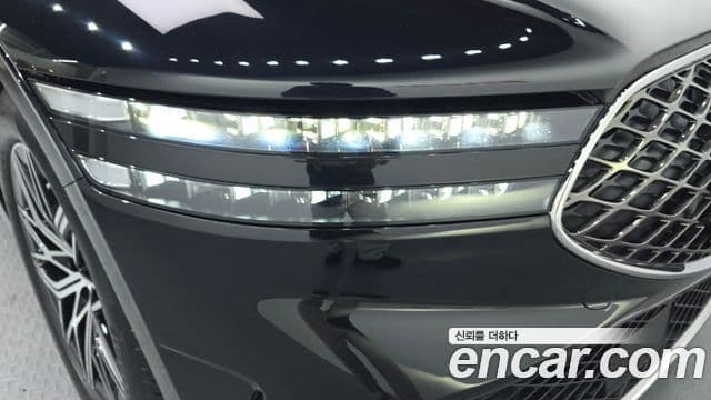 Genesis G90 2022 — Photo 16/30