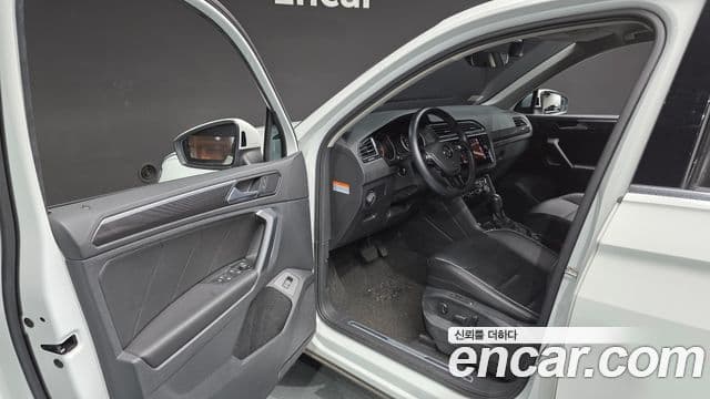 Volkswagen Tiguan 2020 — Şəkil 10/20