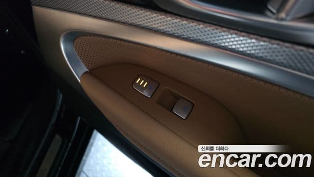 Genesis G70 2021 — ფოტო 20/20