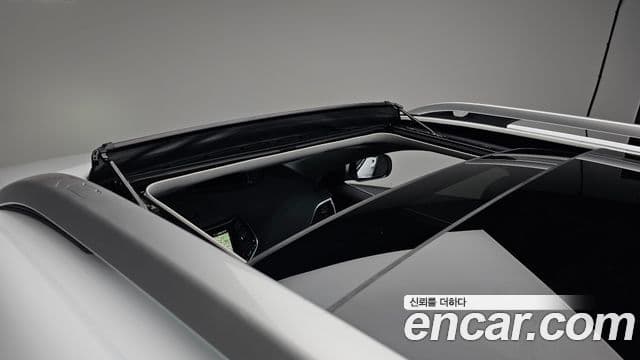 Jeep Cherokee 2021 — Şəkil 18/32