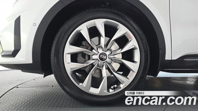 Kia Sorento 2020 — фото 5 из 20