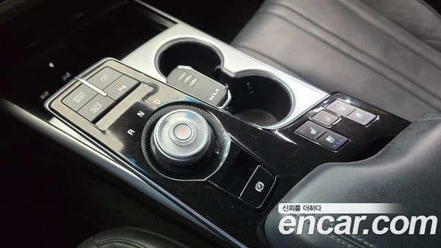 Kia K8 2022 — Şəkil 9/20