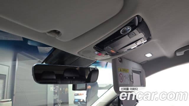Kia K8 2022 — Şəkil 19/20