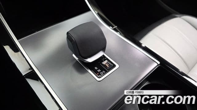 Land Rover Range Rover Evoque 2025 — Şəkil 9/20