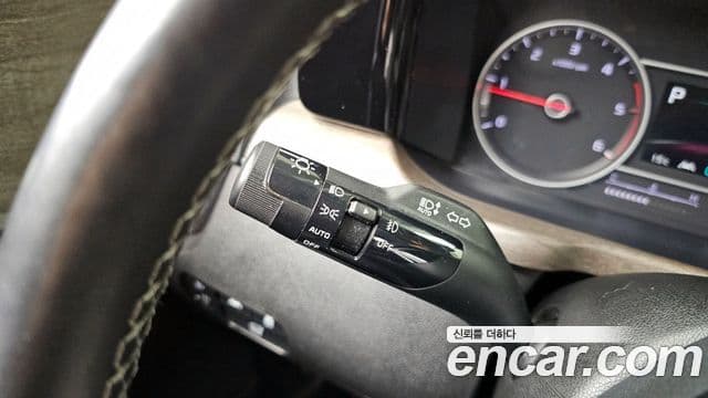 Kia Sorento 2021 — Şəkil 18/20