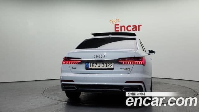 Audi A6 2022 — ფოტო 4/20