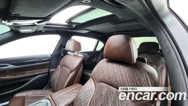 BMW 7 Series 2020 — Şəkil 12/20