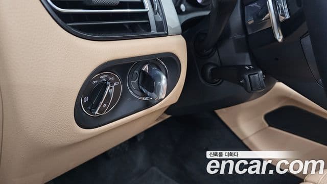 Porsche Macan 2022 — Photo 15/40
