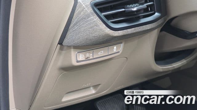 Kia K8 2021 — Şəkil 15/20