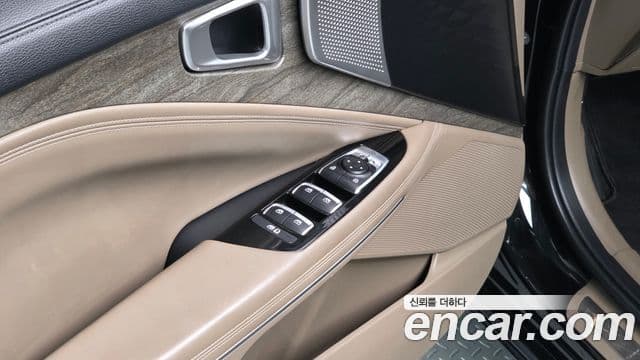 Kia K8 2021 — Şəkil 16/20