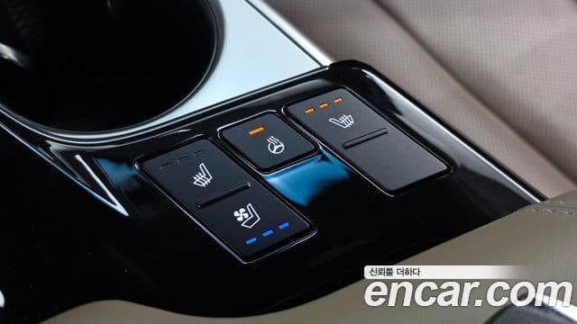 Kia K8 2021 — Şəkil 19/20