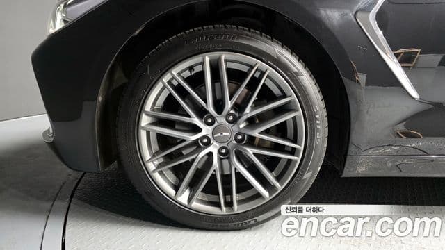 Genesis G70 2018 — ფოტო 11/20