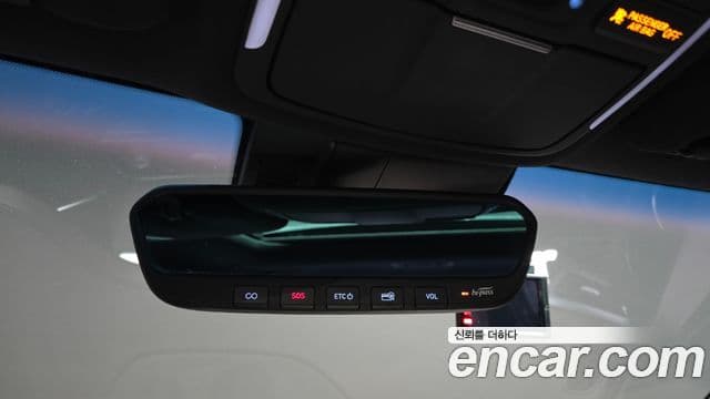 Genesis G70 2018 — ფოტო 1/20