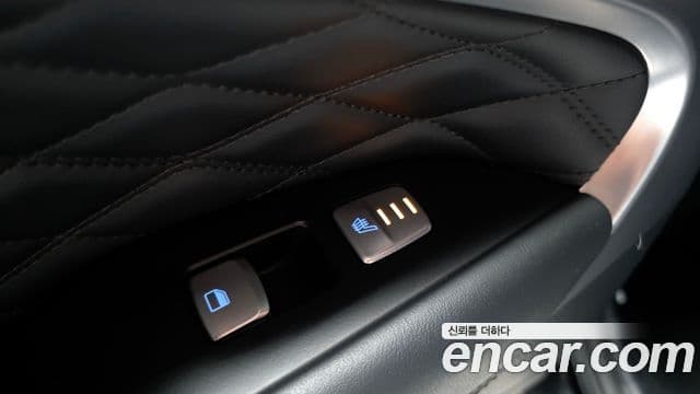 Genesis G70 2018 — ფოტო 5/20