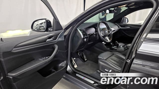 BMW X4 2021 — Şəkil 10/20