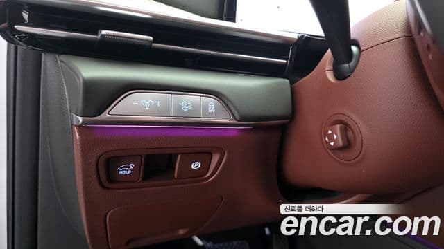 Genesis GV80 2024 — ფოტო 17/20