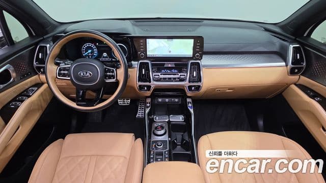 Kia Sorento 2021 — Фото 7/20
