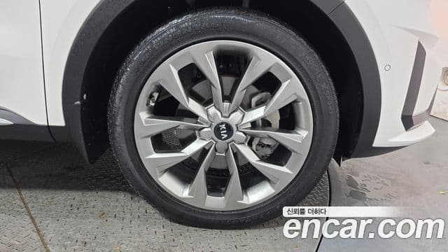 Kia Sorento 2021 — Şəkil 29/33