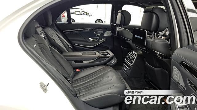 Mercedes-Benz S-Class 2019 — Photo 20/20
