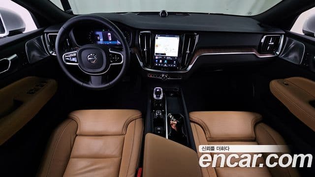 Volvo S60 2023 — ფოტო 6/20