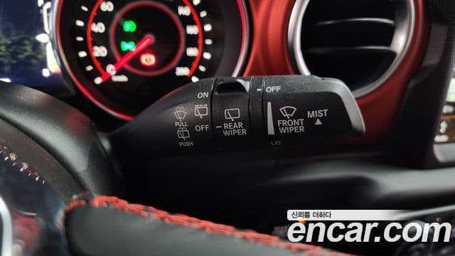 Jeep Wrangler 2020 — Şəkil 26/34