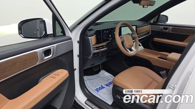 Hyundai Santa Fe 2023 — Фото 10/20