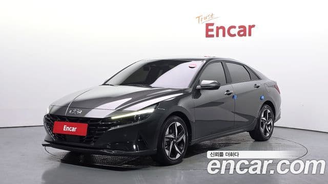 Hyundai The New Avante Hybrid 2023 — ფოტო 8/20