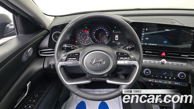 Hyundai The New Avante Hybrid 2023 — ფოტო 16/20