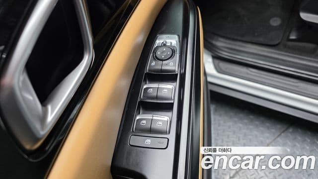 Kia Carnival 2022 — Şəkil 14/20