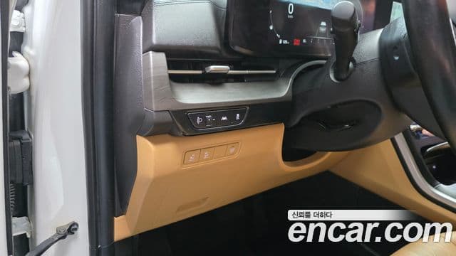 Kia Carnival 2022 — Şəkil 15/20