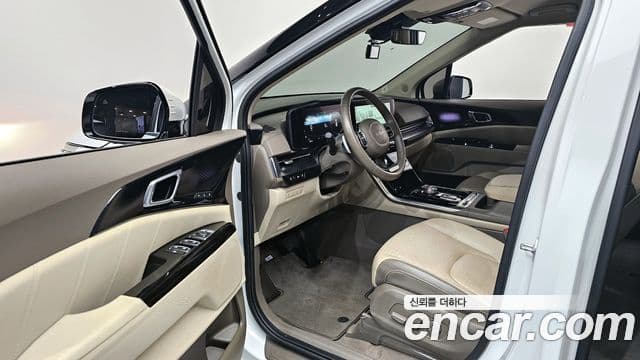 Kia Carnival 2023 — Şəkil 10/20